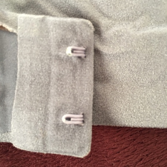 Bra - Picture 3 of 6